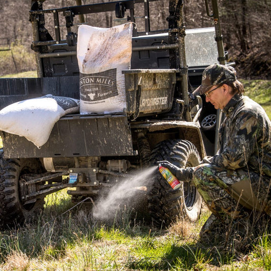 Wildlife Research Center Sweet Corn Attractant Spray Can