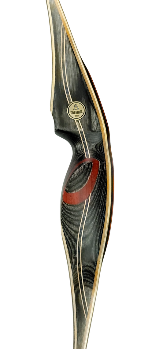 Greatree Archery Kartal longbow - side view of grip and wood detail
